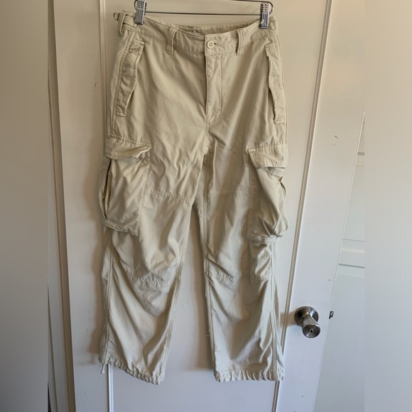 TNA Supply  Cargo Pant. Color is Gd humus beige. Size 4 short version. - Picture 7 of 16